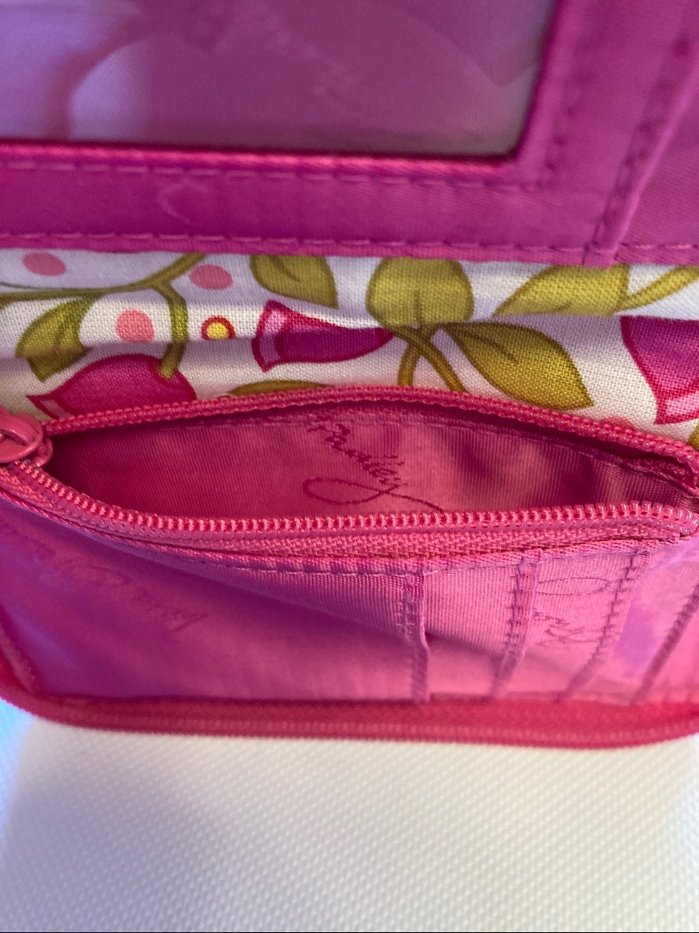💙 Blue Jewelry Organizer and Vera Bradley Floral Wristlet Wallet - Pink. 🩷 - Picture 10 of 11